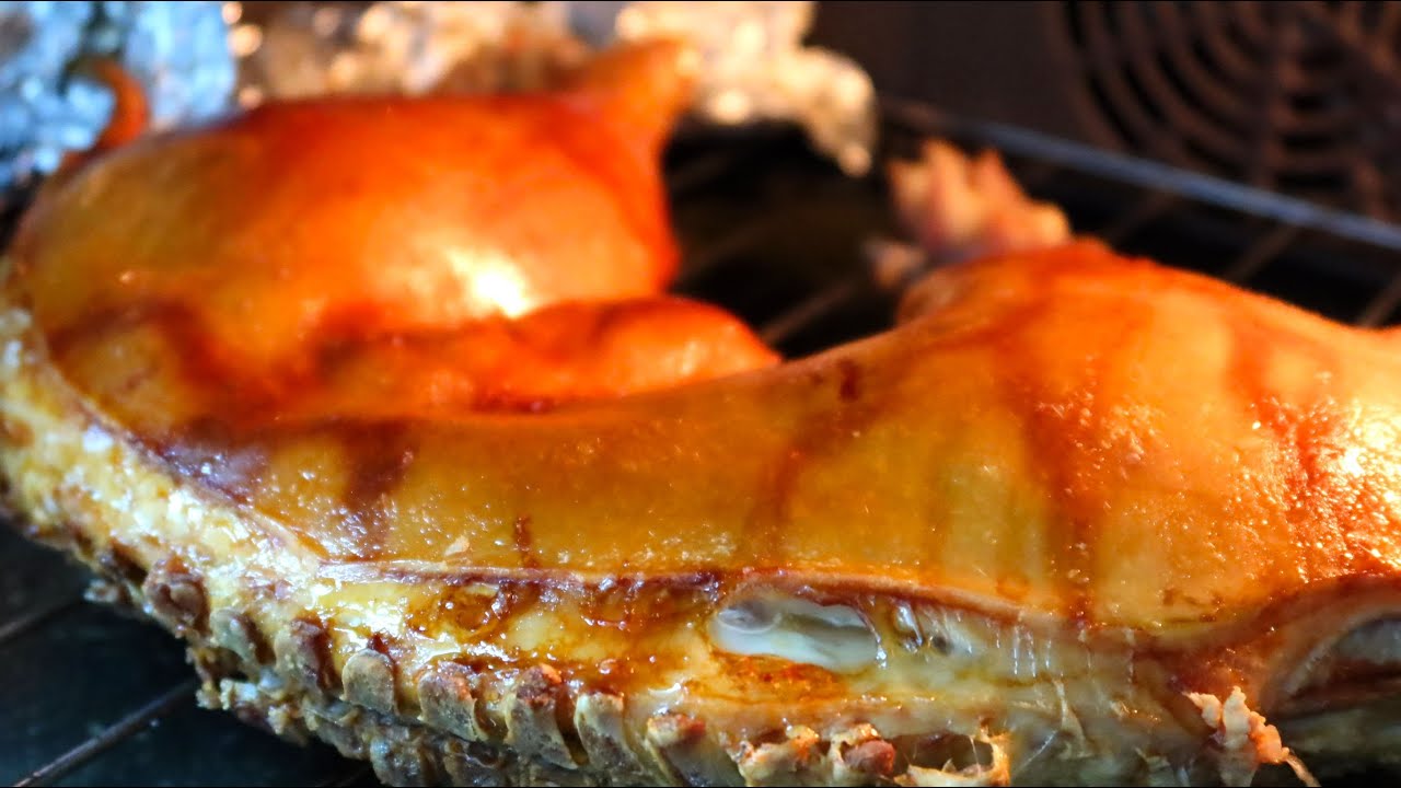 Cochinillo asado al estilo español