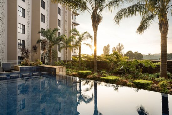 10. Premier Hotel OR Tambo