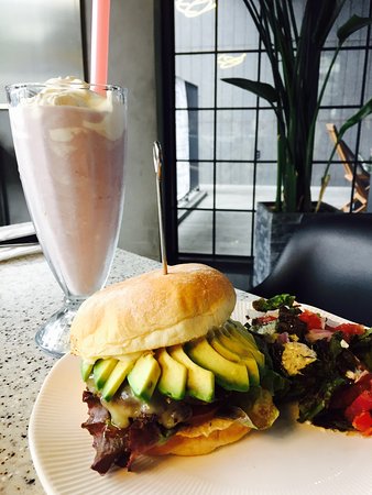 Bagel & Co