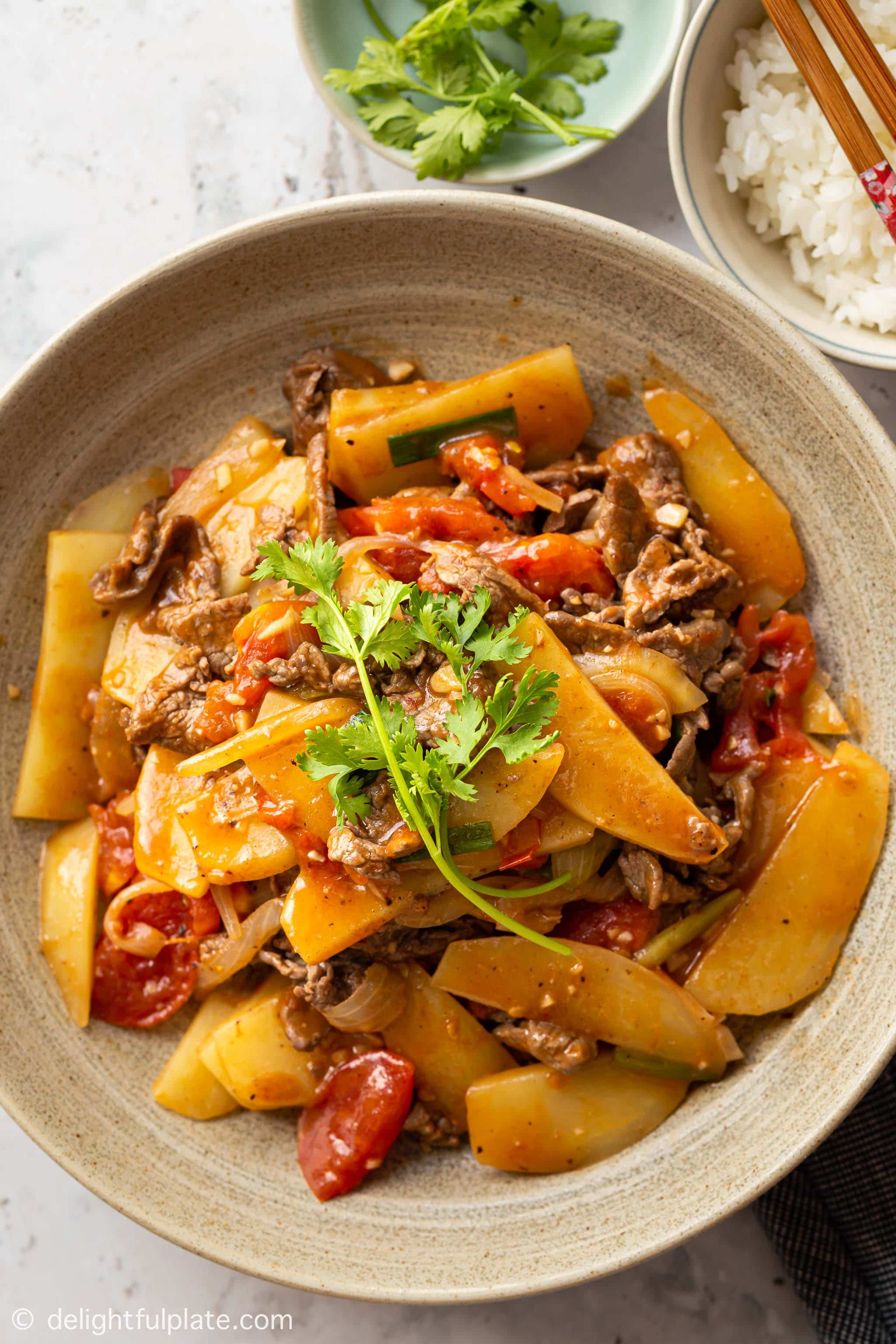 Bo Xao Khoai Tay (Stir-Fried Beef with Potatoes)