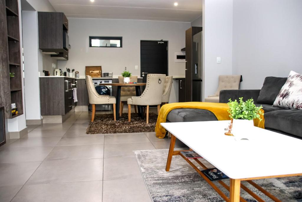 Contemporary Townhouse in Bryanston