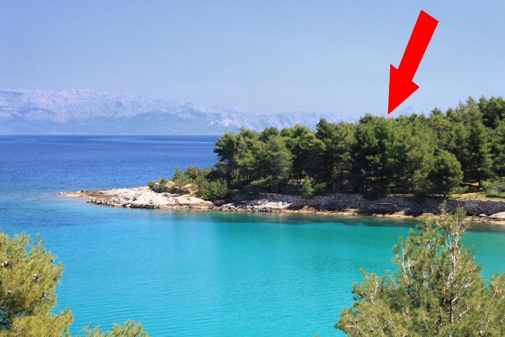 Grebisce Bay
