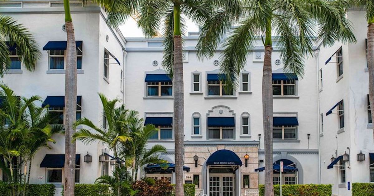 Romantic Charm at The Moonlight Hotel