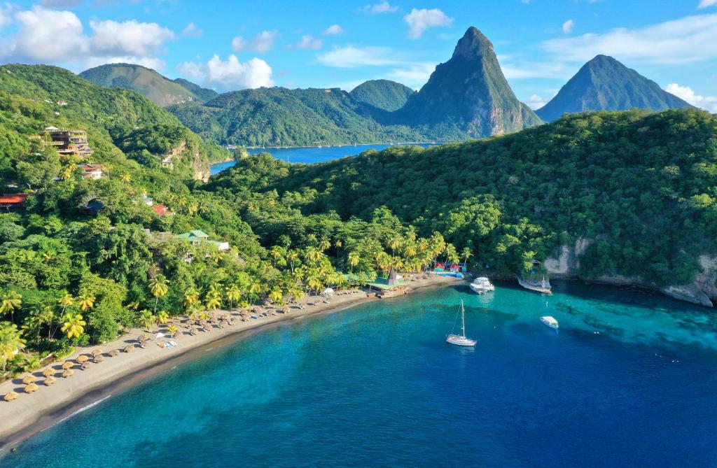 10. Jade Mountain, St. Lucia