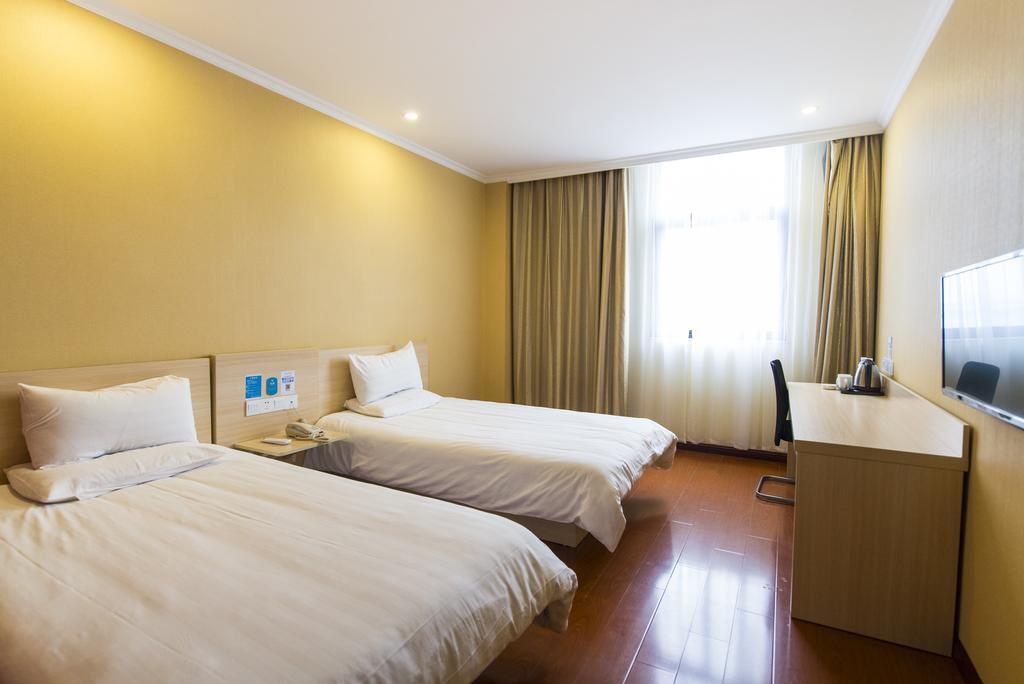 Hanting Express Shanghai Pudong Airport Chuansha