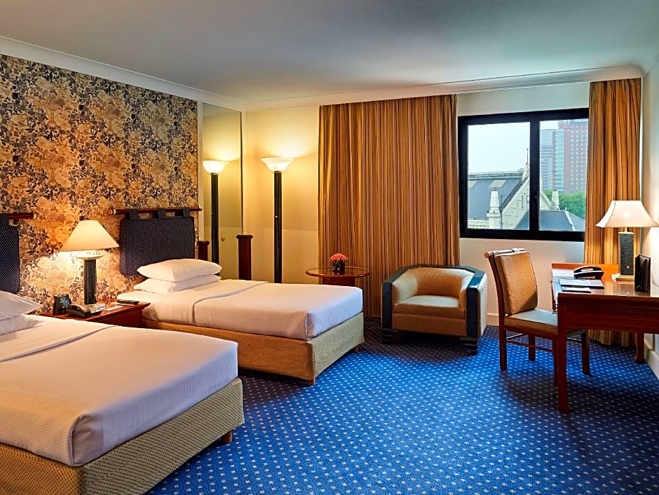 Hilton Hanoi Opera