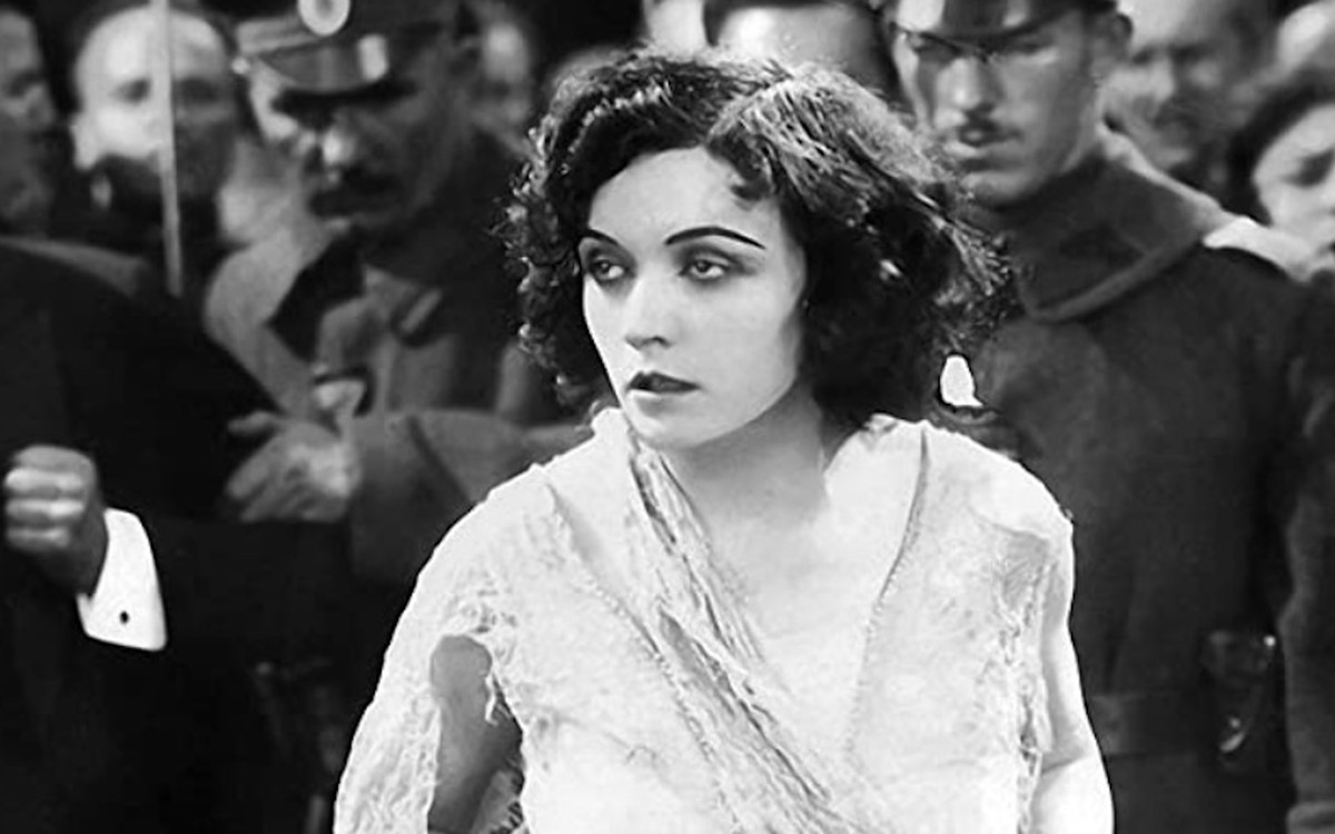 Hotel Pola Negri