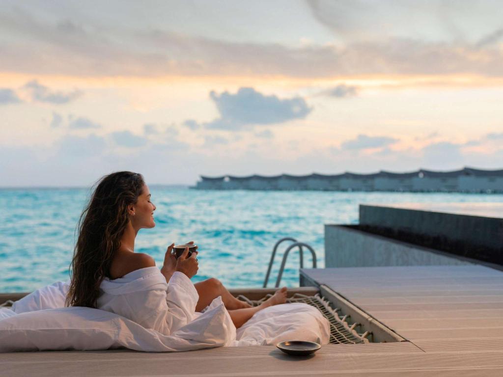 Mövenpick Resort & Spa Kuredhivaru Maldives