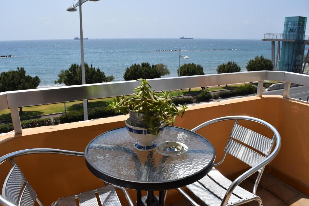 Mediterranean Breeze Hotel