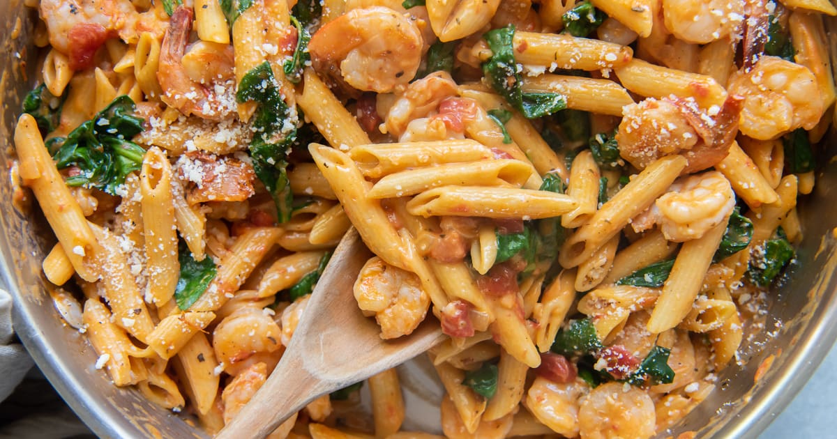 Shrimp and Spinach Pasta