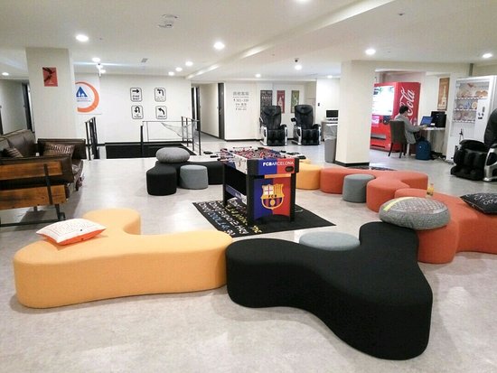 Taipei Municipal Linsen Hospital Pharmacy