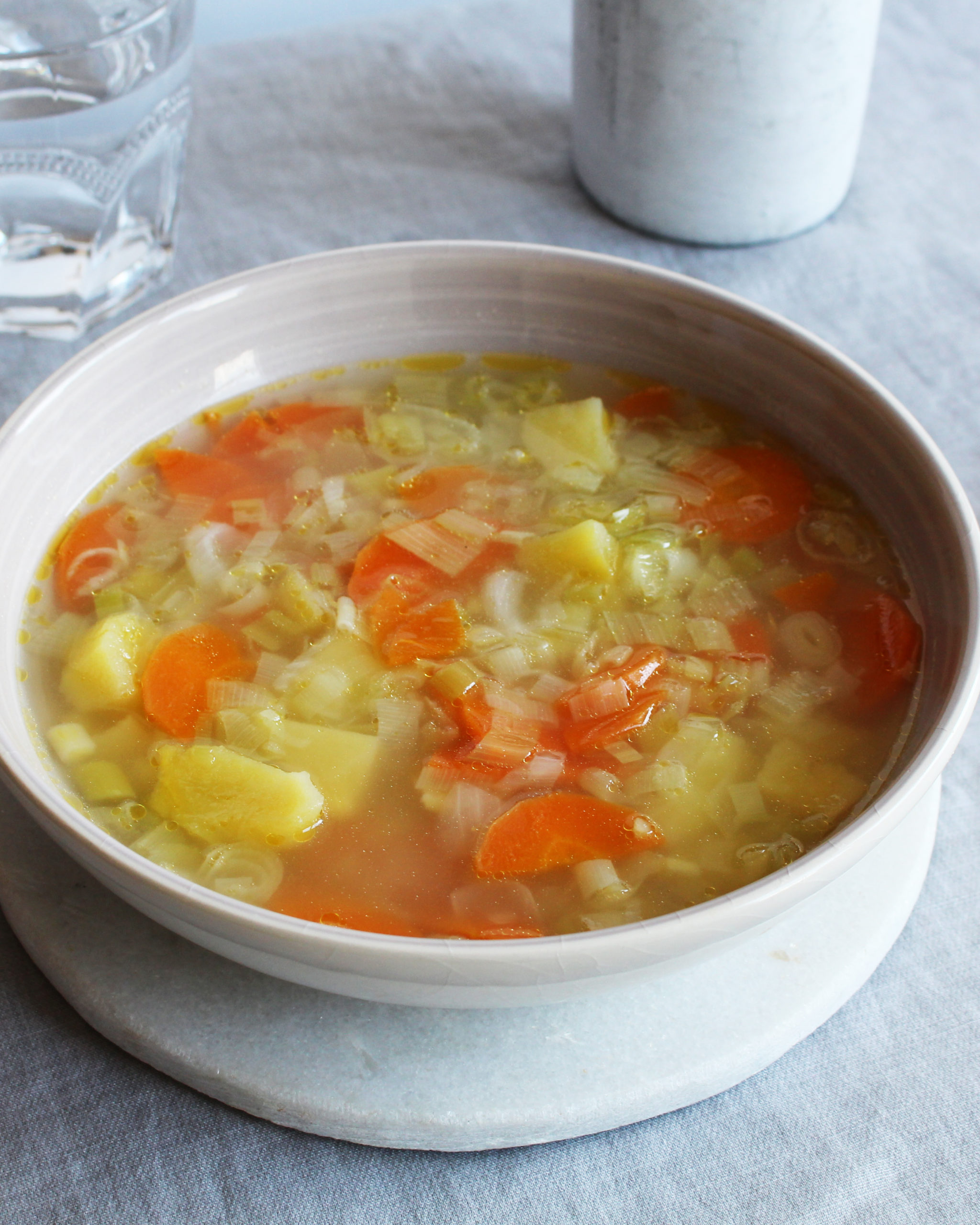 Receta de Porrusalda con cúrcuma