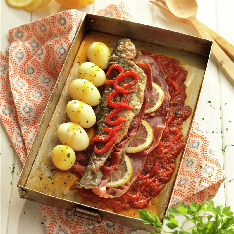 Trucha a la Navarra con patatas