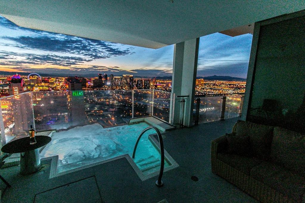 Luxury Soundproofed Penthouse