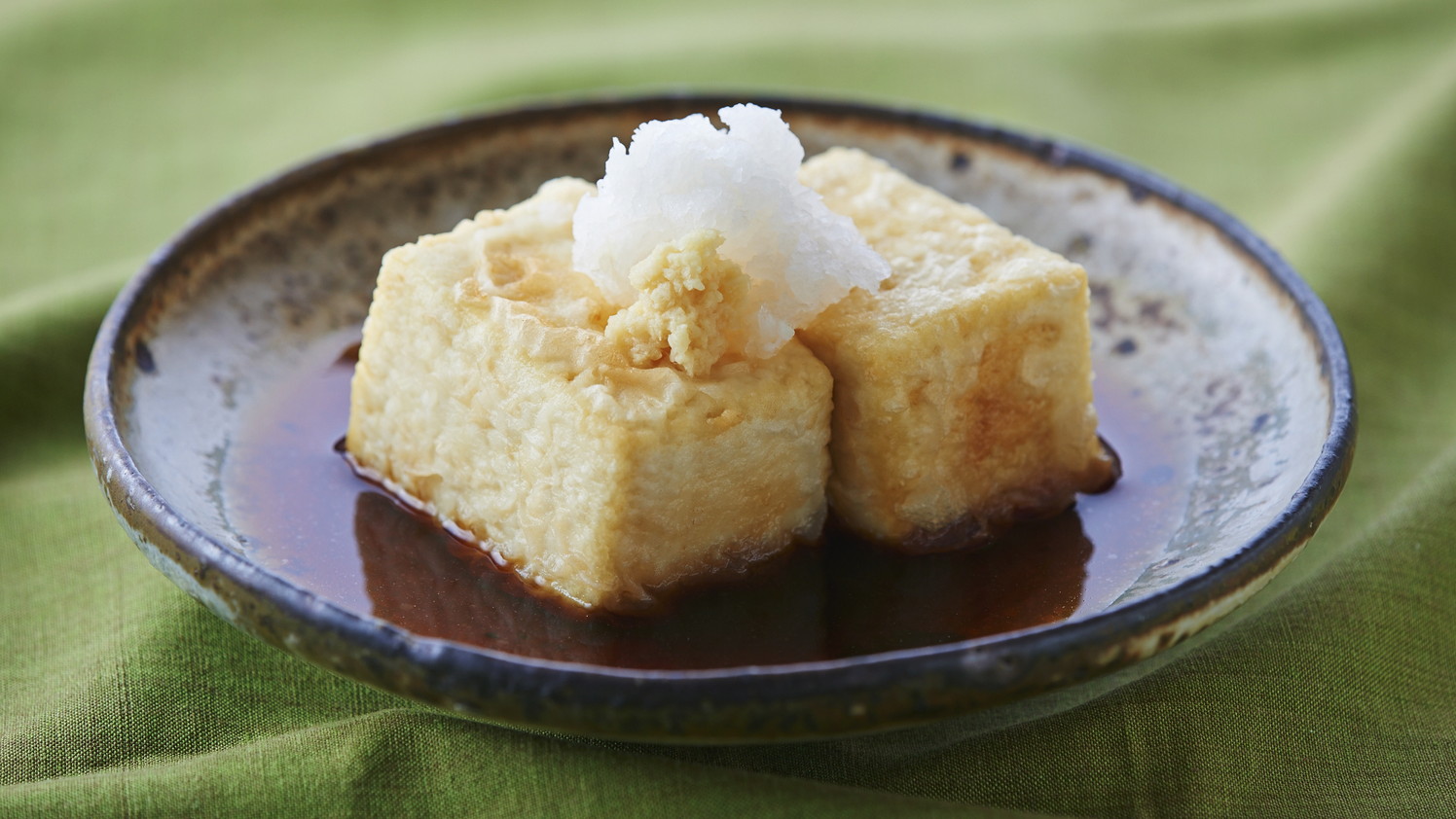 Tofu frito estilo tailandés