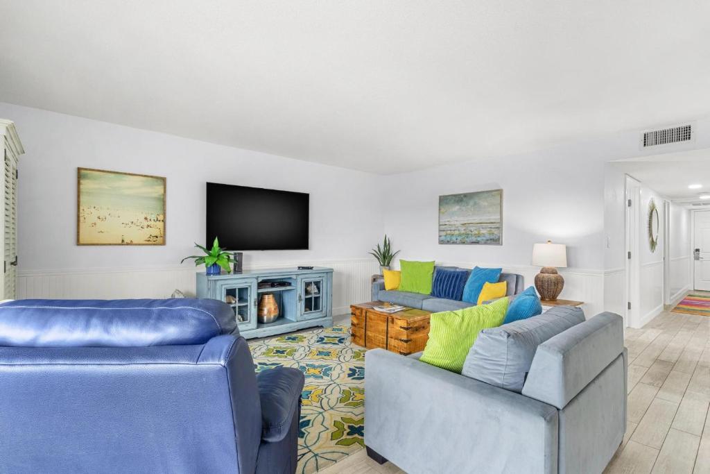 Beachside Oasis Hotel