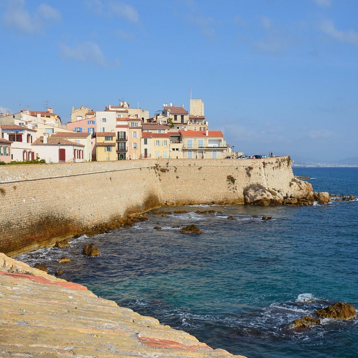 Explore the Artistic Town of Antibes