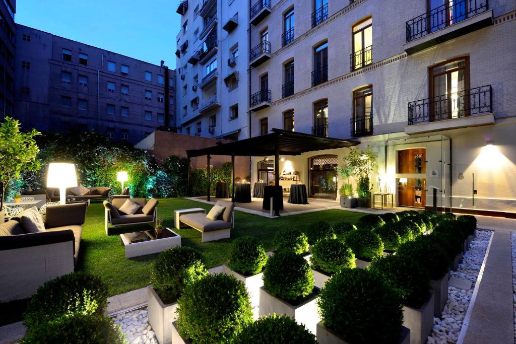 Hotel Único