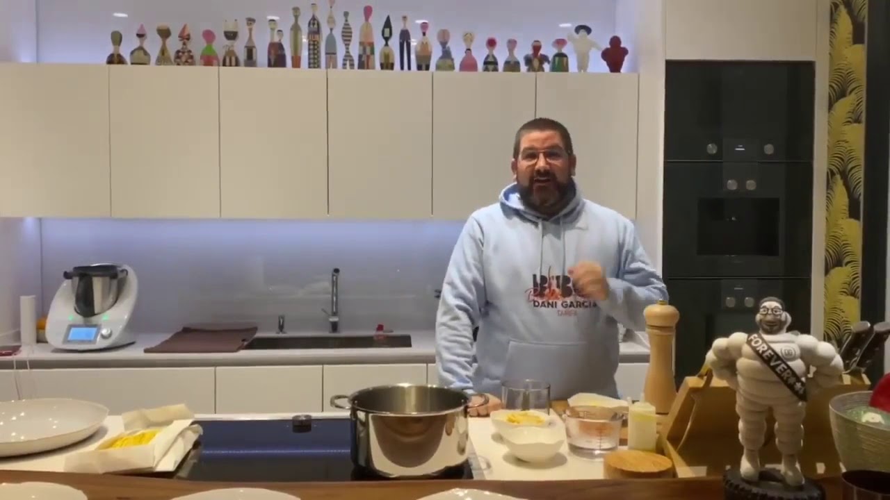 Receta de Cacio e Pepe de Vincenzo's Plate