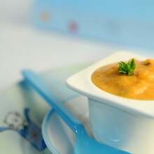 Sopa de pescado con albahaca