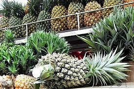 7. Pineapple Cake