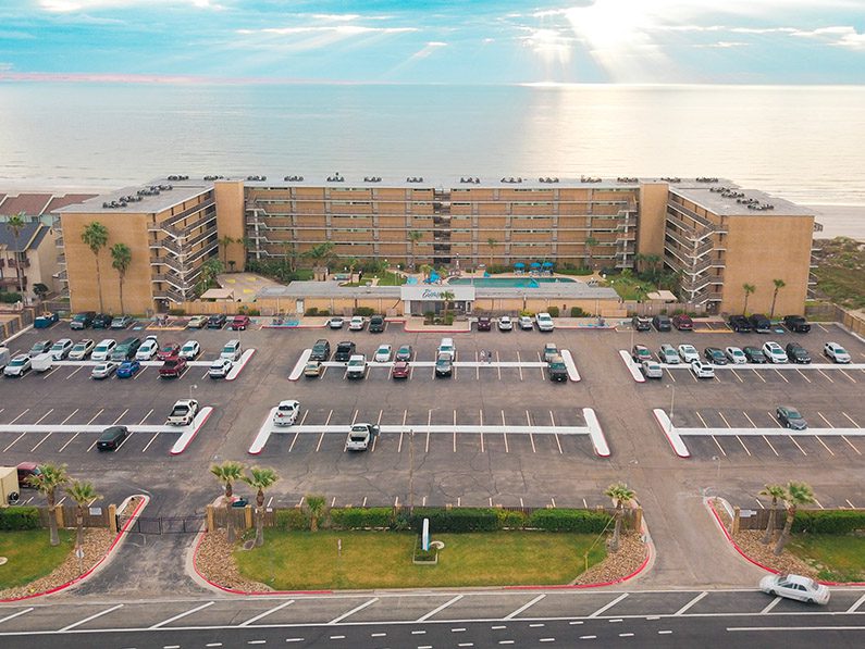 7. Gulfstream Condominiums