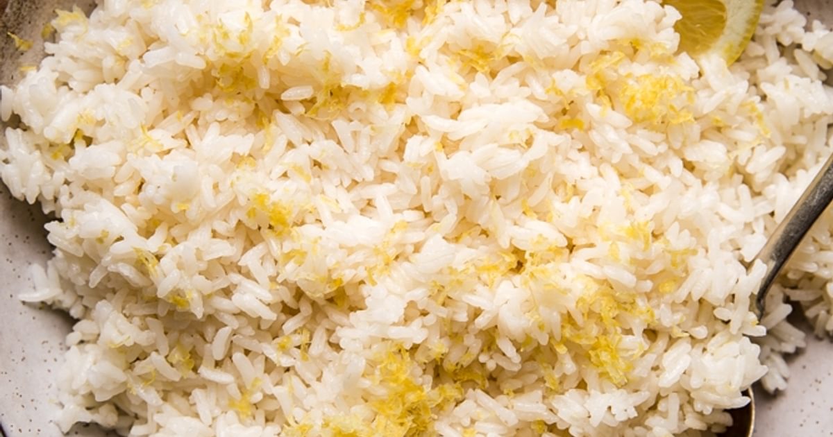 Lemon Rice with Salmon