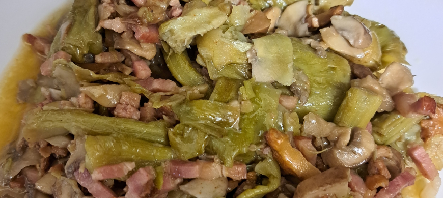 Alcachofas con jamón y setas en Thermomix