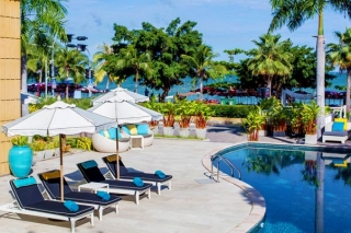Wave Hotel Pattaya