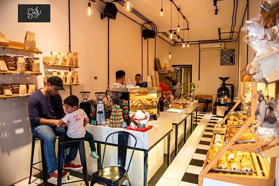 Bake & Brew
