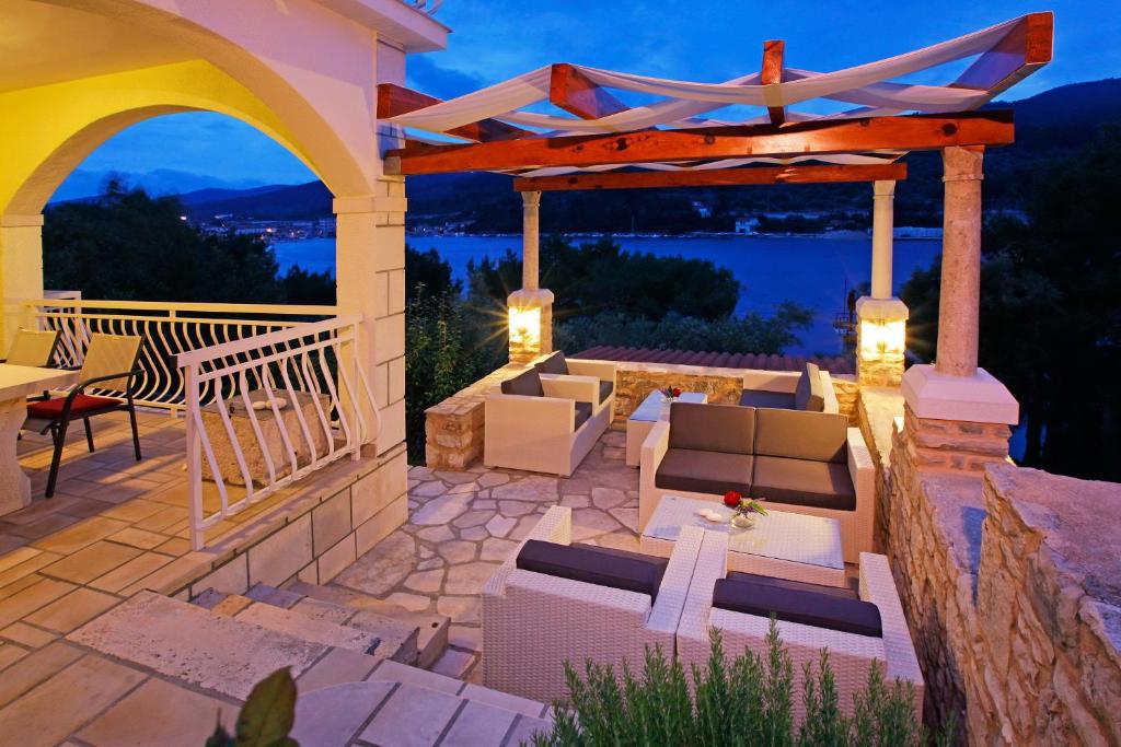 Hotel Villa Telenta II