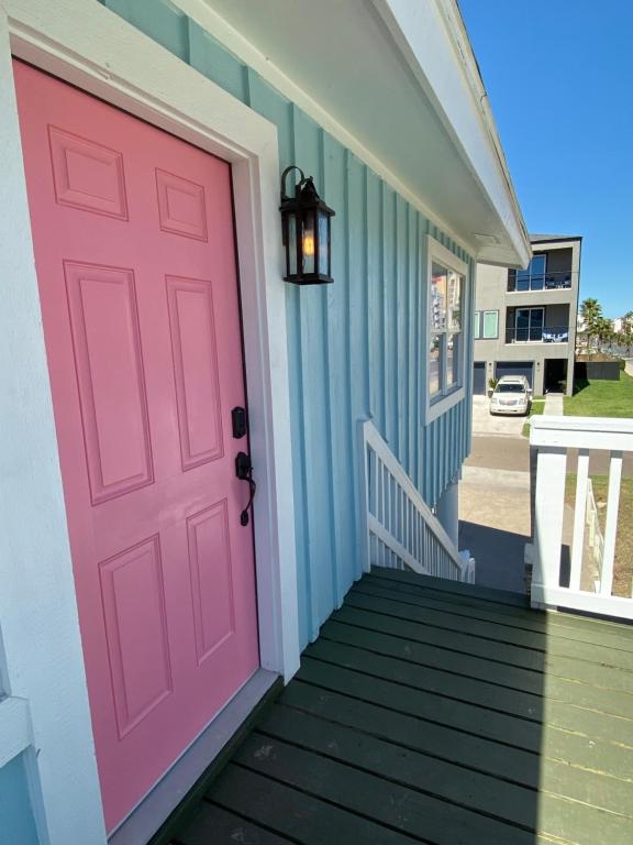 Beach House Retreat