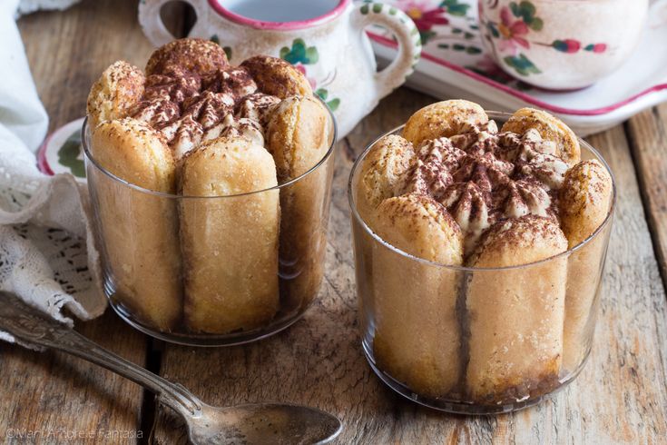 Cannoli Siciliani con Crema de Fresa
