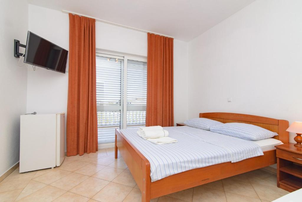Pension Maris