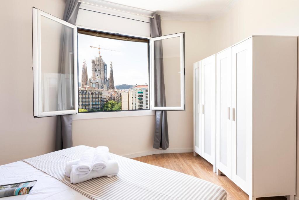 Sagrada Familia View Apartments