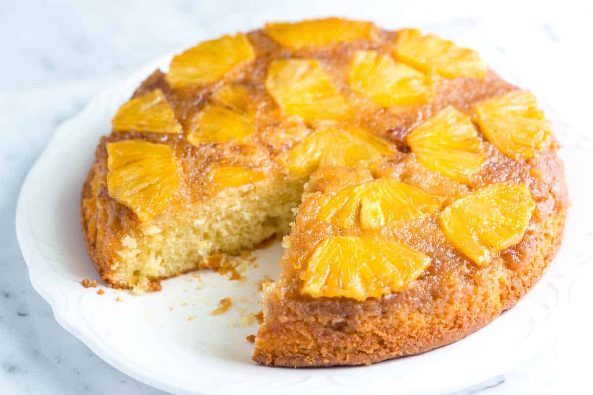Pineapple Upside-Down Cake with Fresh Pineapple