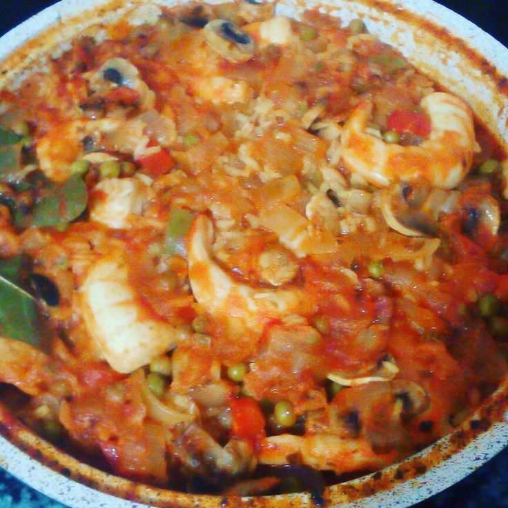 Receta de Cioppino de mariscos de The Cooking Foodie