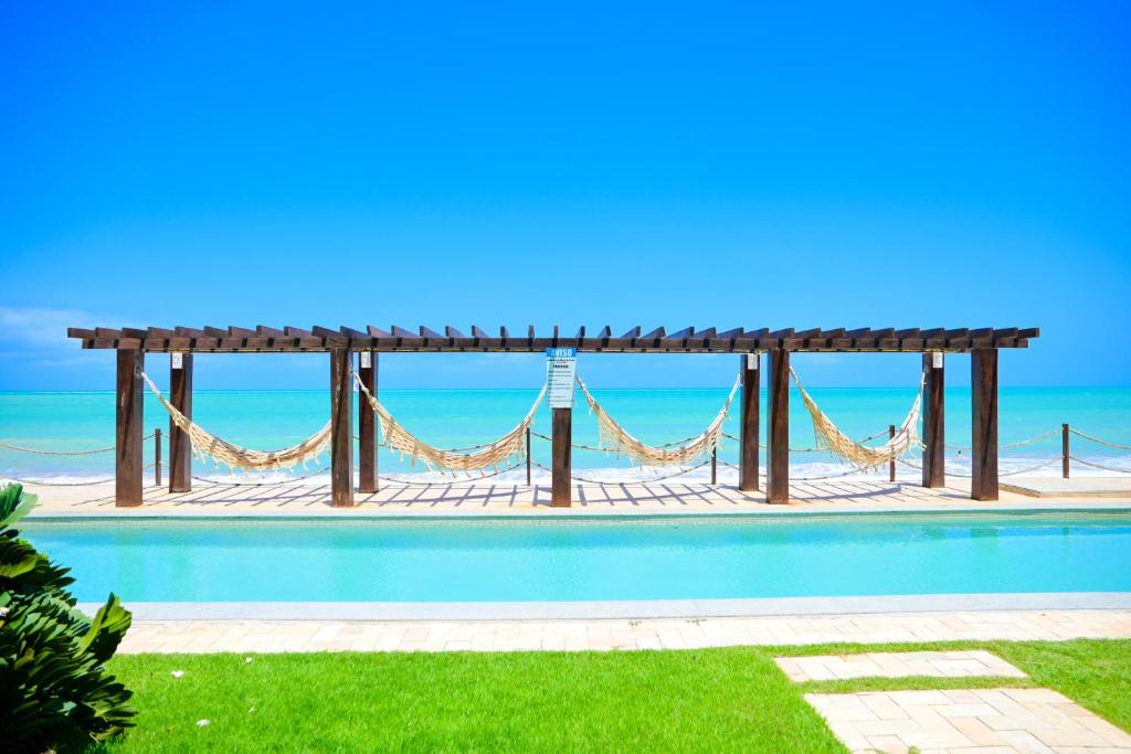 Oceanfront Hotel Floriano
