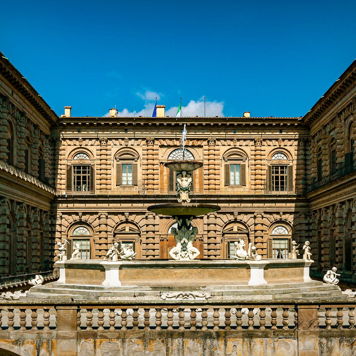 Experience the Pitti Palace
