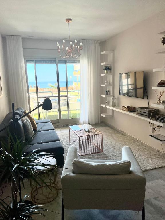 Apartment Sea Breeze