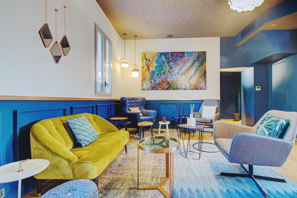 The Alex Hotel