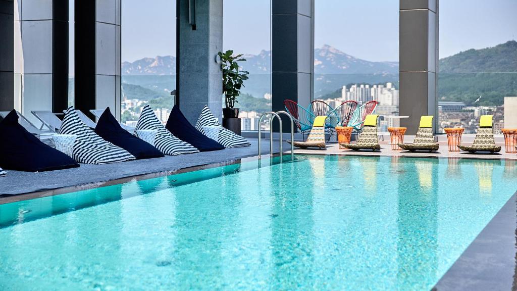 Apartamento con piscina en Seúl