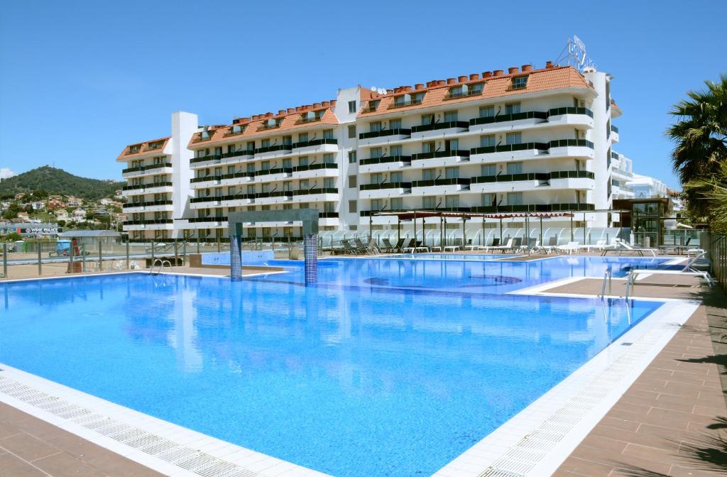 Angel Beachfront Resort & Spa