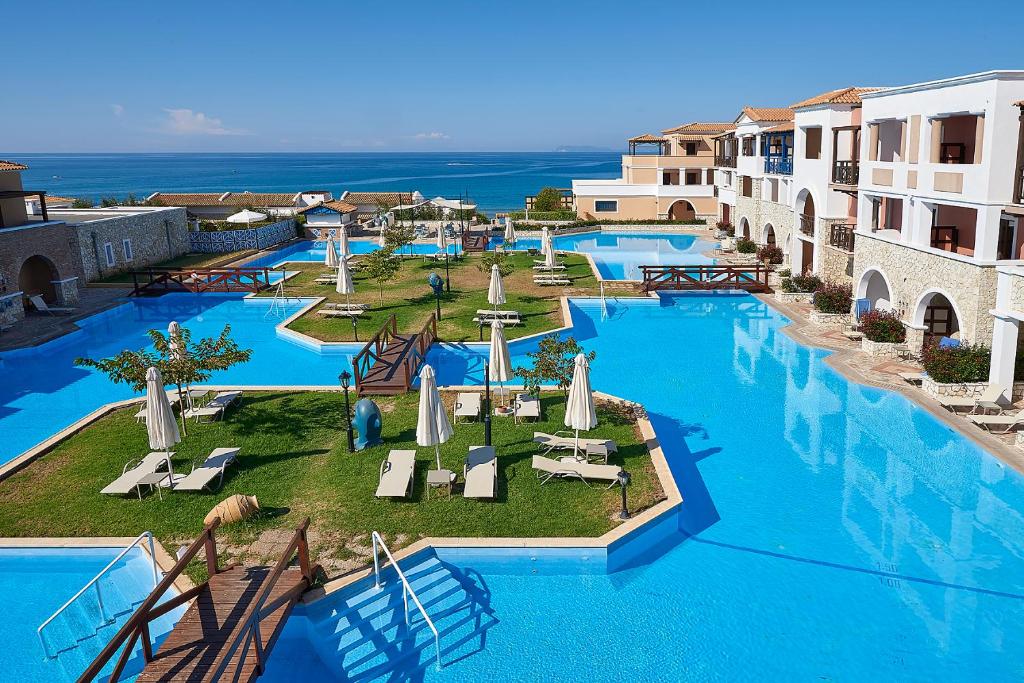 Hotel Olympia Holiday Village