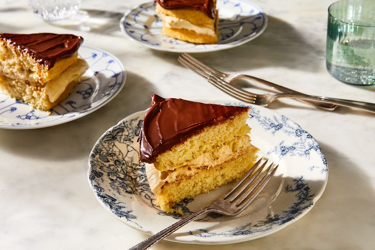 Mango and Coconut Cream Pie