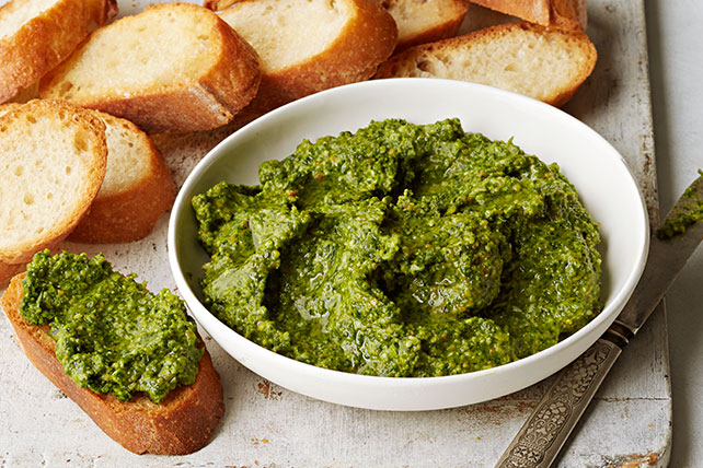 Pesto de cilantro y cacahuate