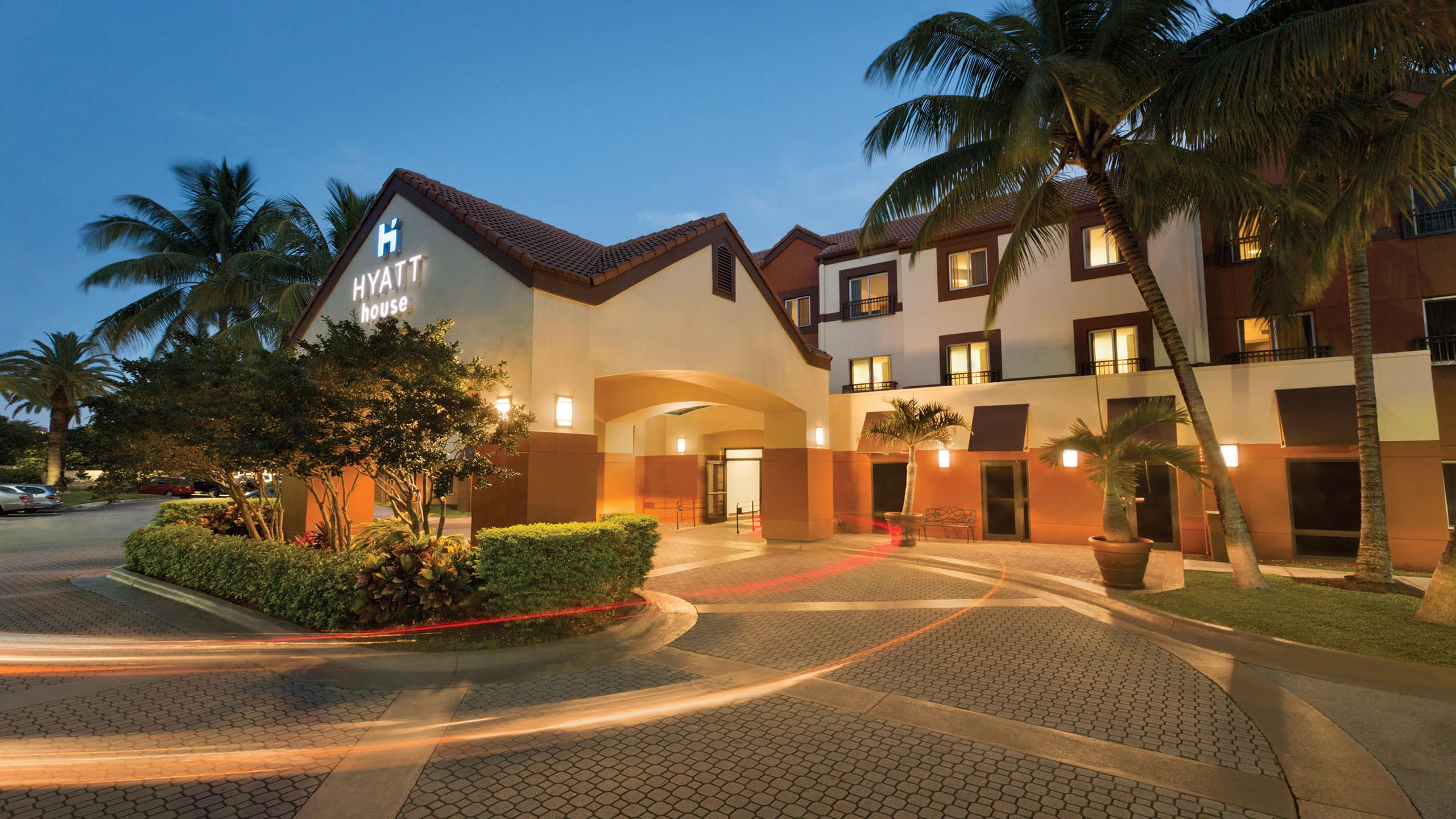 8. Hyatt House Miami Airport