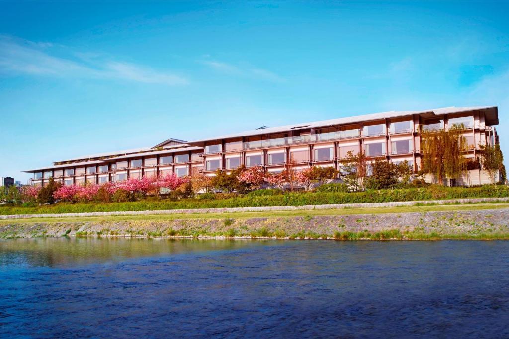 10. The Ritz-Carlton, Kyoto