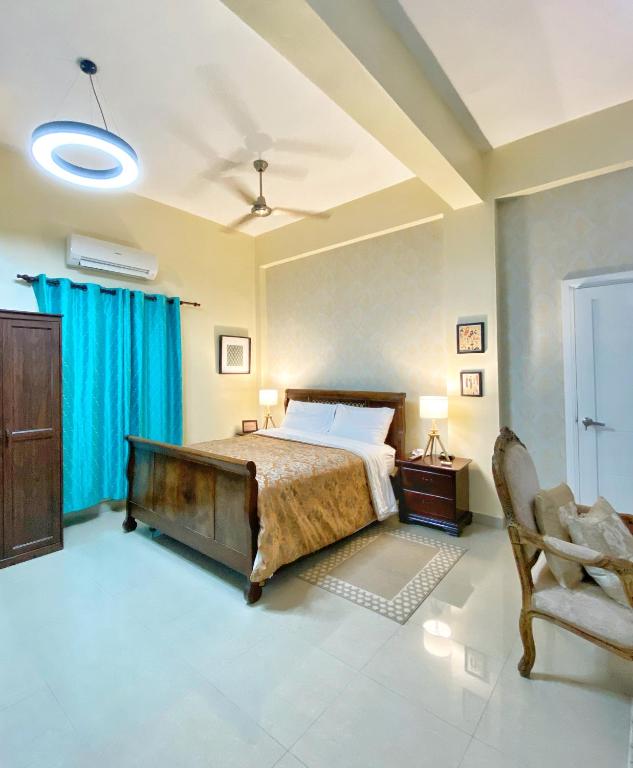 Sustainable Oasis Hotel