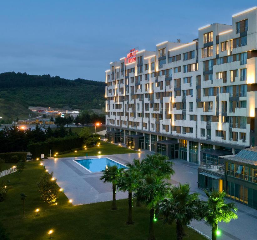 The Airport Hotel & Spa